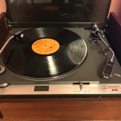 Sony PS-1800 1965 first ES series Original headshell and catridge,v good cond.