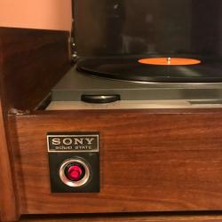 Sony PS-1800 1965 first ES series Original headshell and catridge,v good cond.